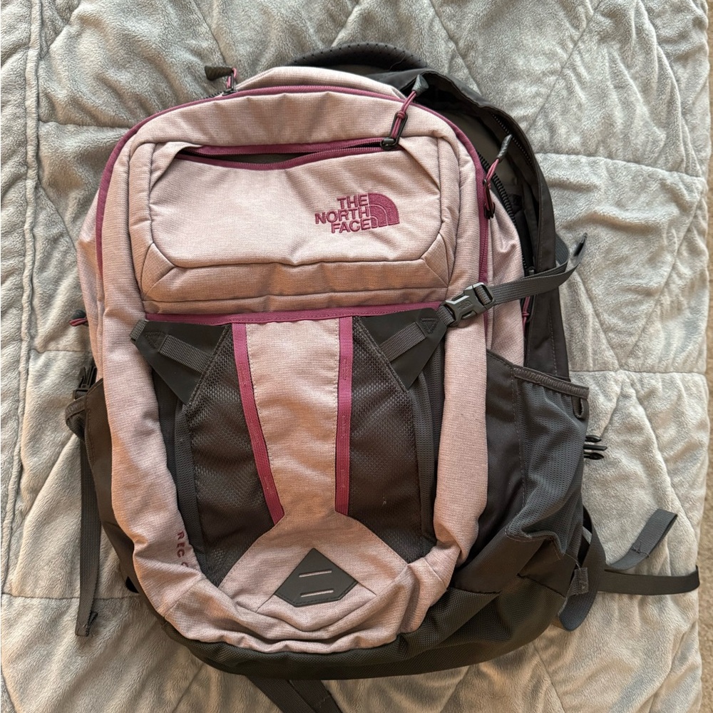 Excellent Condition North Face Backpack - image 1